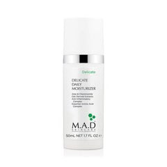 Vista del envase del humectante calmante M.A.D. Skincare