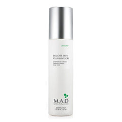 Vista lateral del Delicate Skin Cleansing Gel M.A.D.