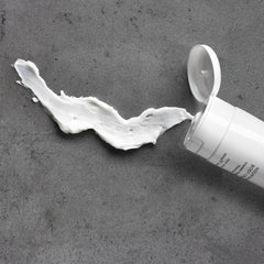 Medik8 Nourishing Body Cream textura